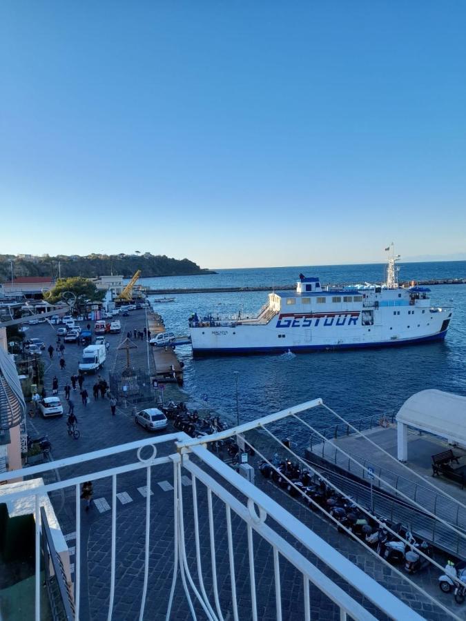 Monolocale Nonna Elena Villa Procida Esterno foto
